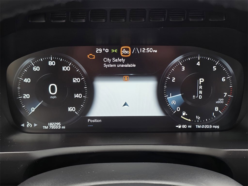 Used 2016 Volvo XC90 T6 Momentum image 30