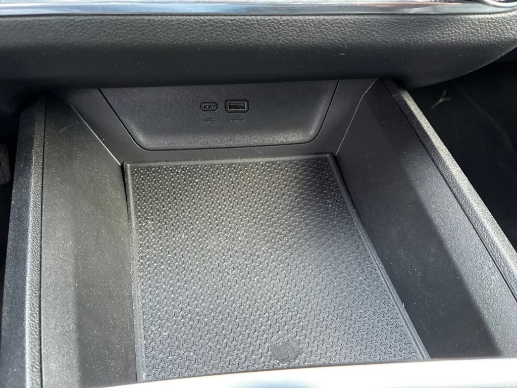 Used 2025 Chevrolet Equinox LT w/ Convenience Package II AWD/4WD image 32