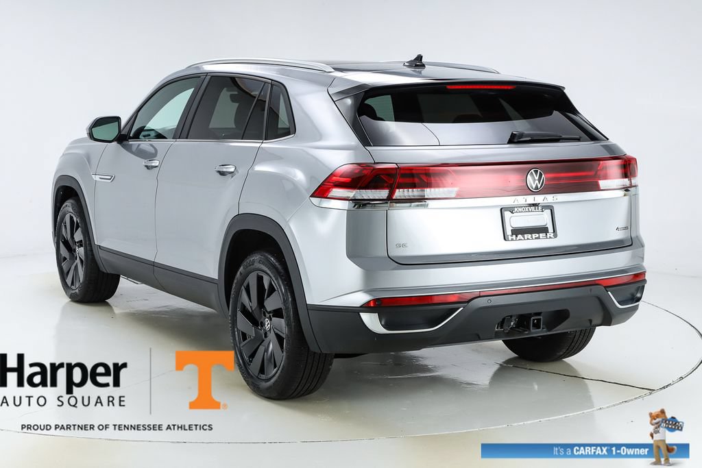 Used 2025 Volkswagen Atlas Cross Sport SE w/ Panoramic Sunroof Package AWD/4WD image 46
