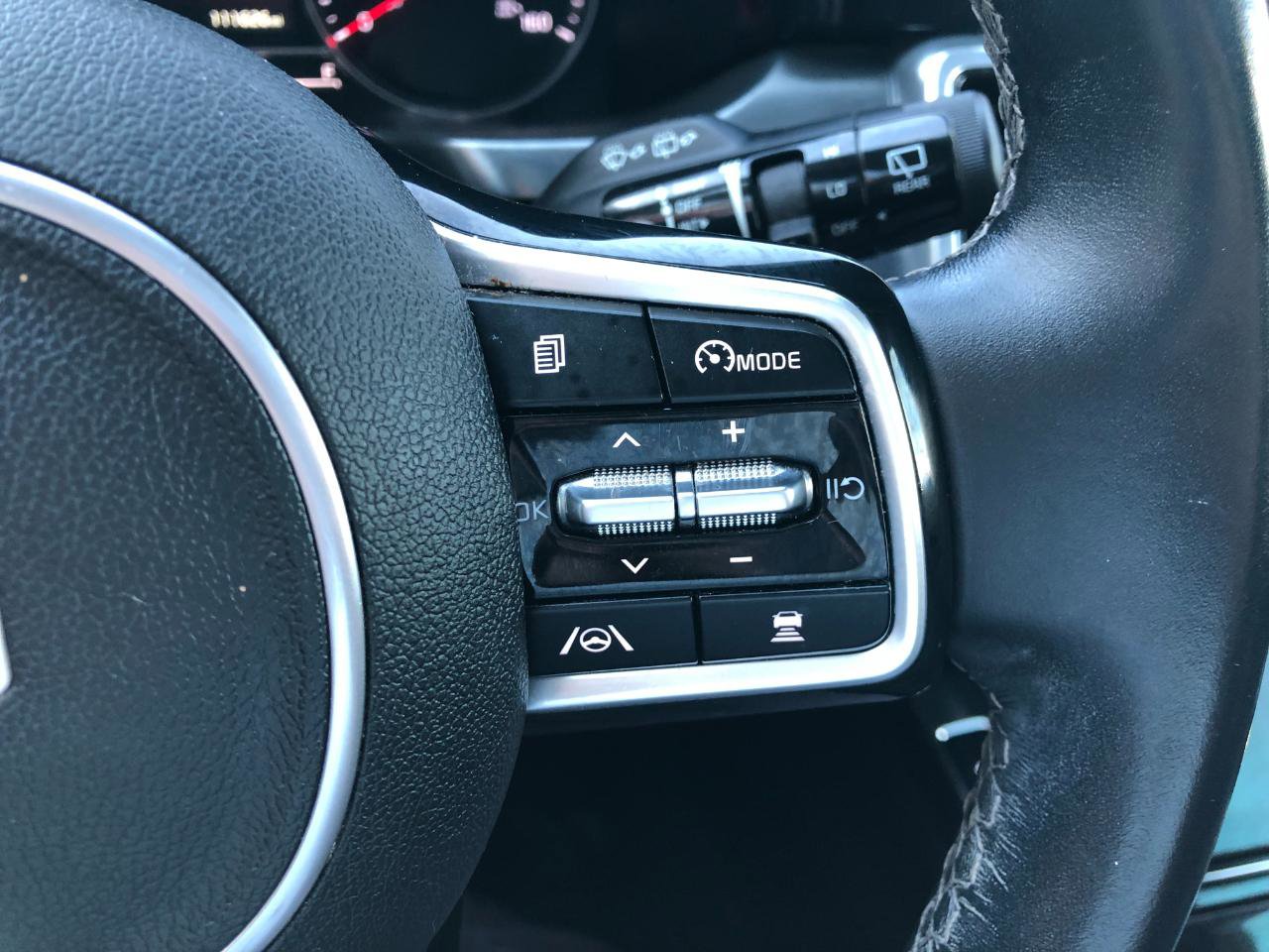 Used 2022 Kia Sorento SX AWD/4WD image 17