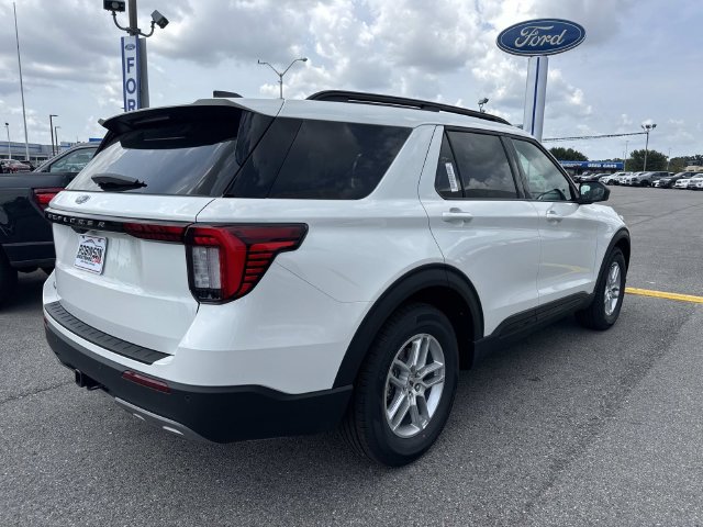 New 2026 Ford Explorer Active w/ Active Comfort Package RWD image 5