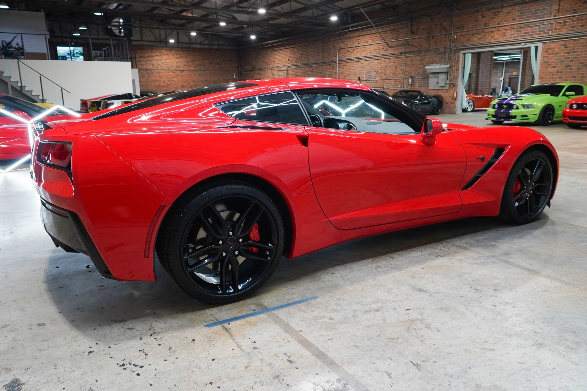 Used 2019 Chevrolet Corvette Stingray Coupe w/ Carbon Flash Badge Package RWD image 14