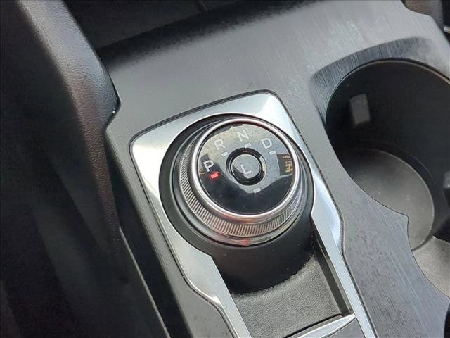 Used 2025 Ford Escape ST-Line image 12