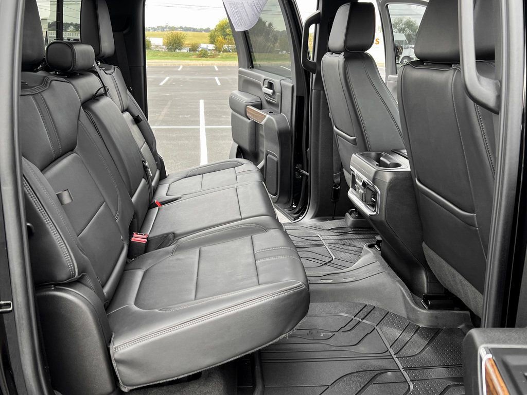 Used 2023 Chevrolet Silverado 2500 High Country image 20