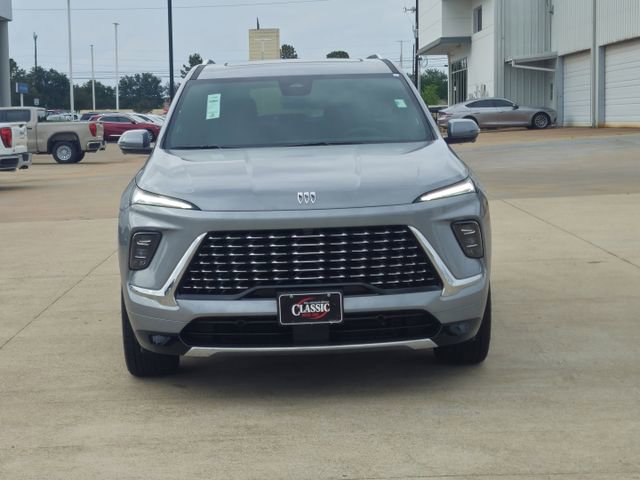 Used 2025 Buick Enclave Avenir AWD/4WD image 2