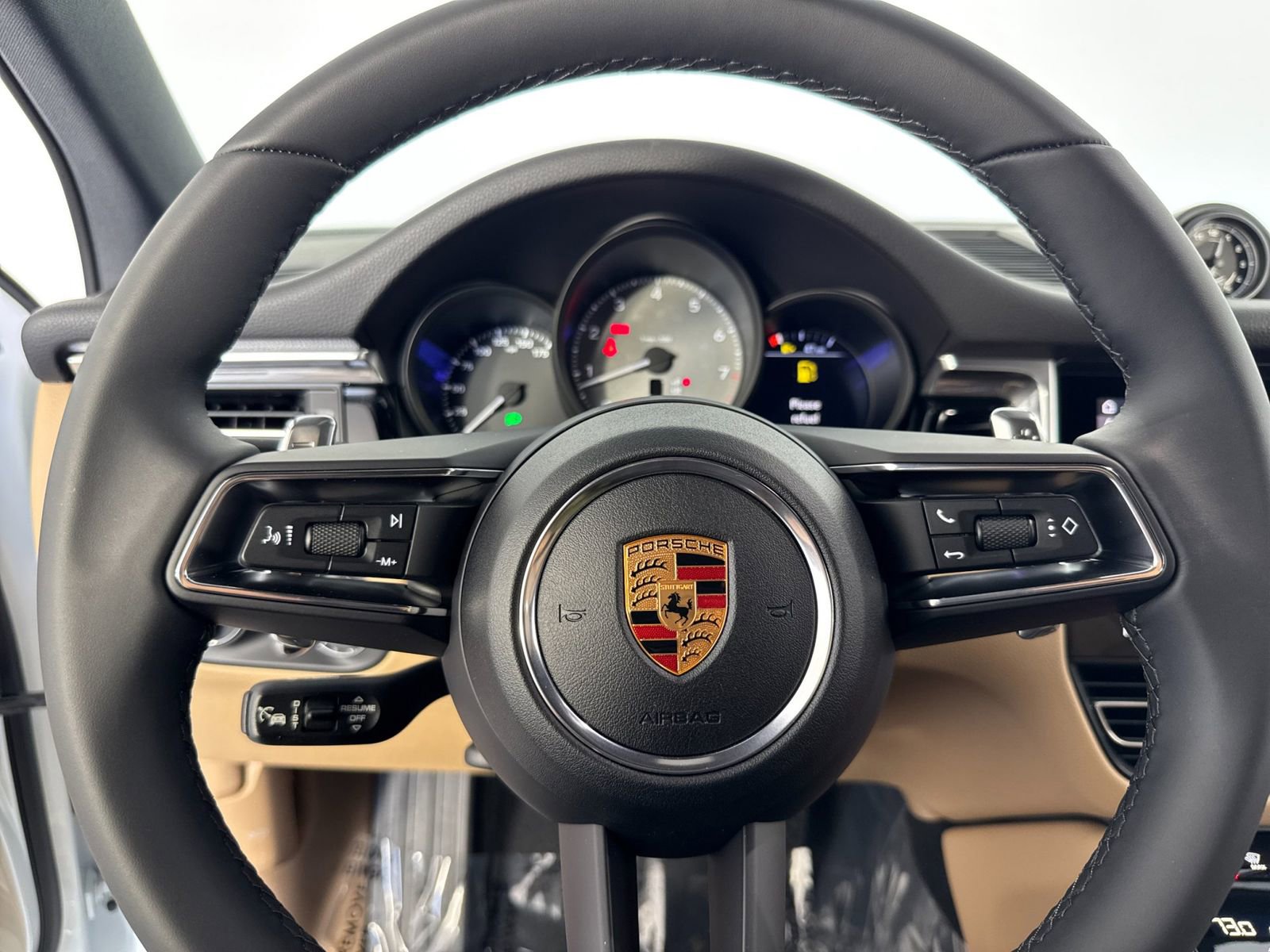 New 2026 Porsche Macan S AWD/4WD image 26
