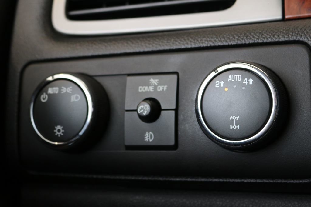 Used 2014 Chevrolet Tahoe LT w/ Luxury Package image 51