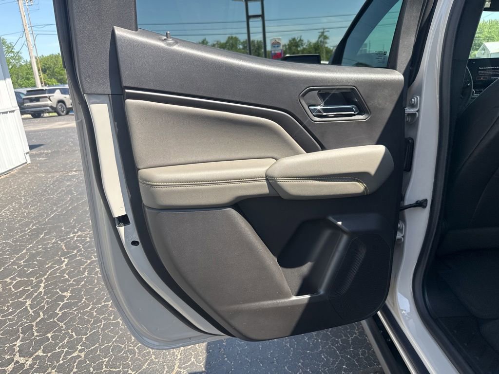 New 2026 Chevrolet Colorado ZR2 AWD/4WD image 16