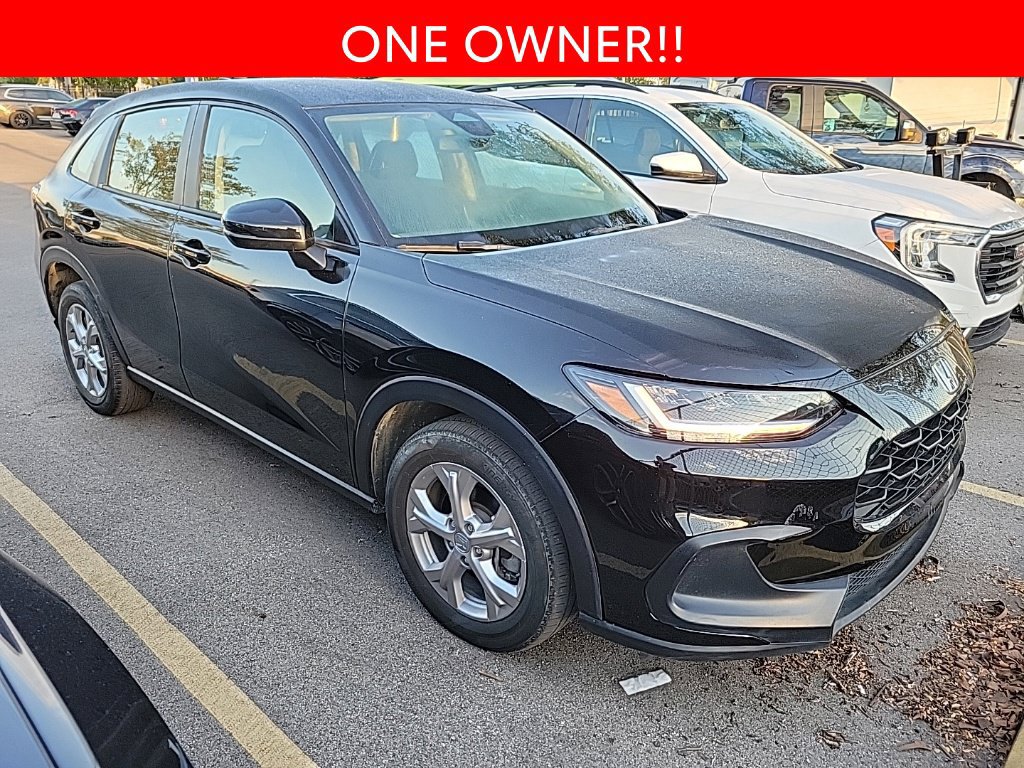 Used 2025 Honda HR-V LX image 3