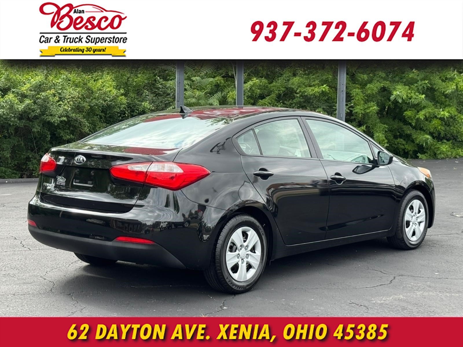 Used 2016 Kia Forte LX FWD image 4
