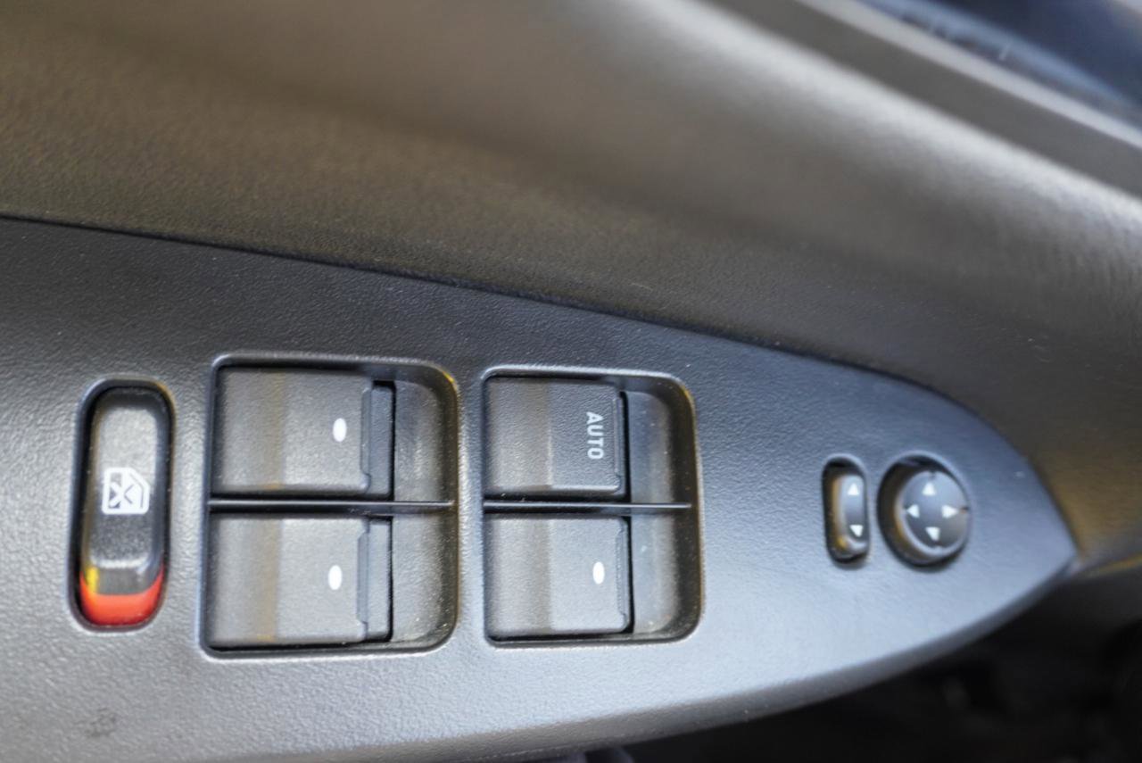 Used 2013 Chevrolet Impala LT FWD image 36