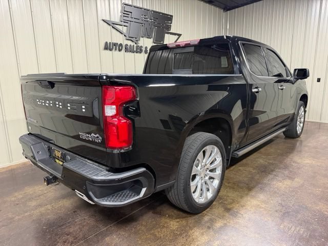 Used 2020 Chevrolet Silverado 1500 High Country w/ Technology Package AWD/4WD image 8