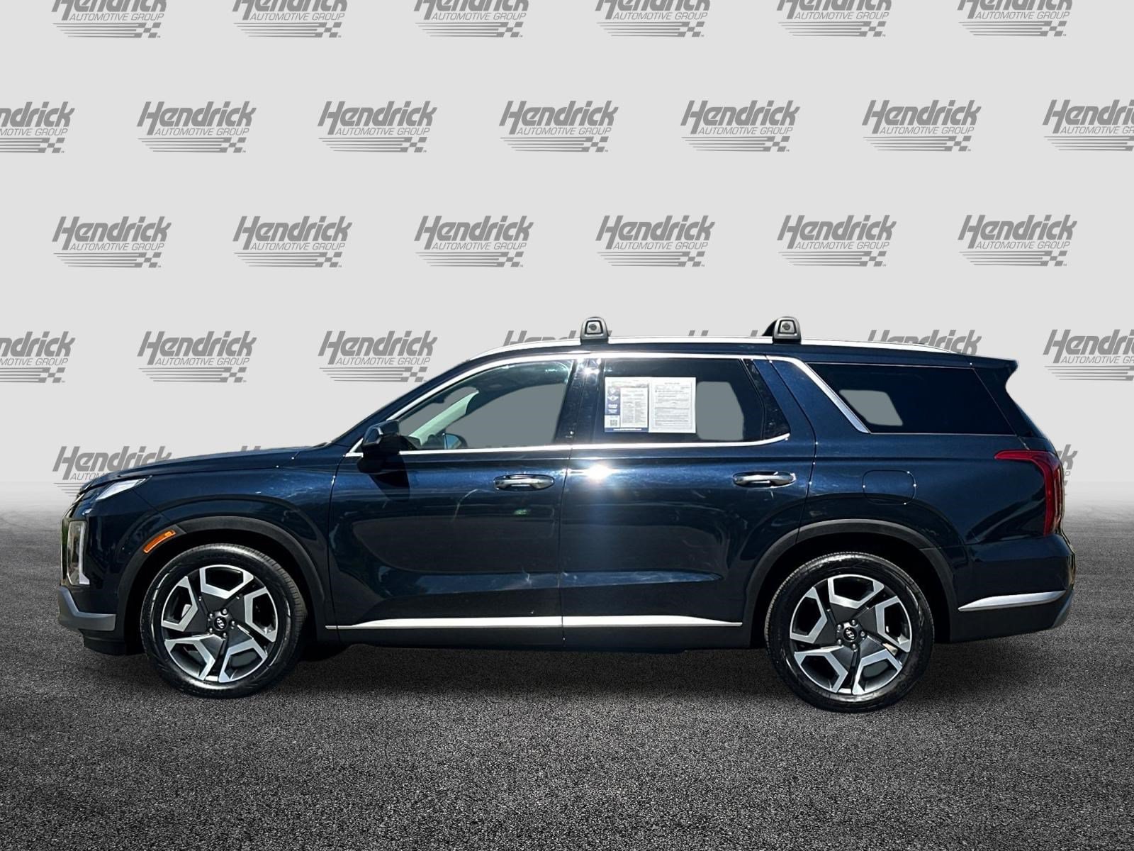 Used 2023 Hyundai Palisade SEL FWD image 8