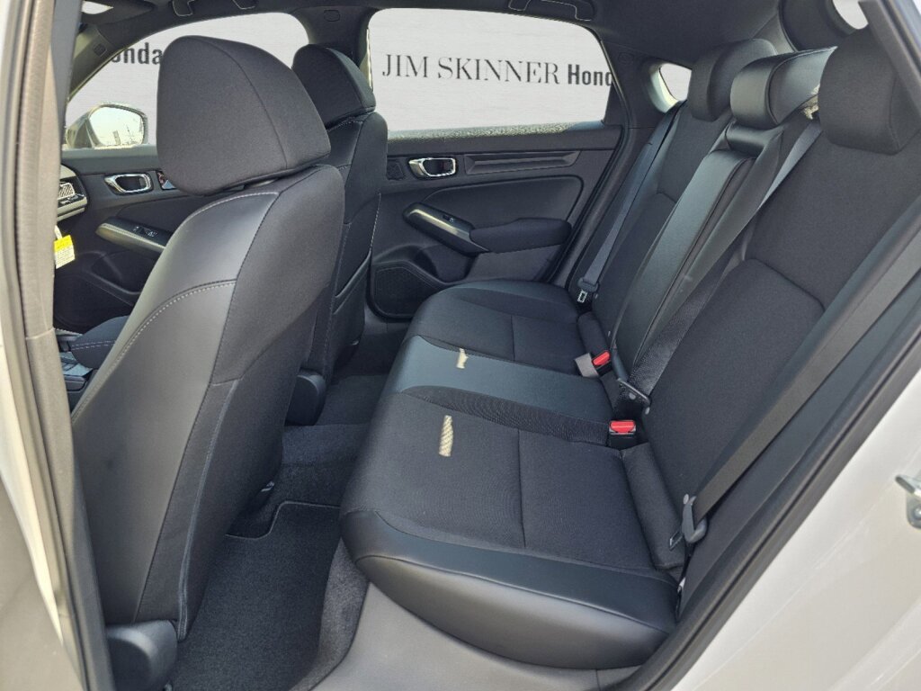 Used 2025 Honda Civic Sport image 17