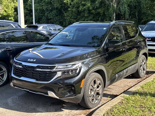 Used 2024 Kia Seltos S FWD image 3
