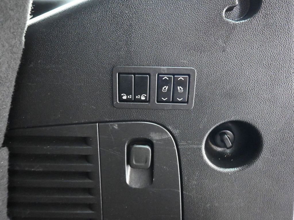 Used 2019 Chevrolet Tahoe LT w/ Luxury Package image 54