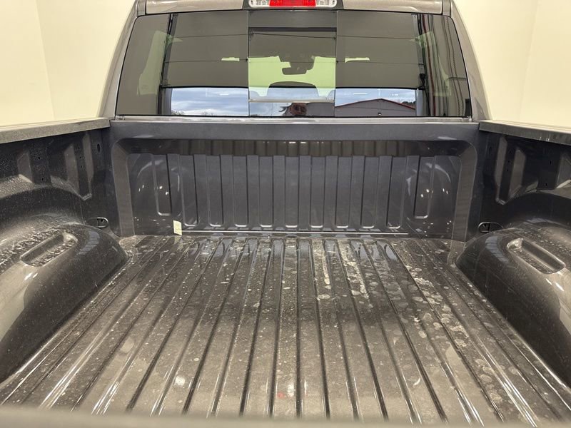 New 2026 RAM 1500 Express AWD/4WD image 11