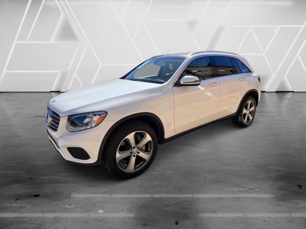 Used 2017 Mercedes-Benz GLC 300 w/ Premium 1 Package image 2