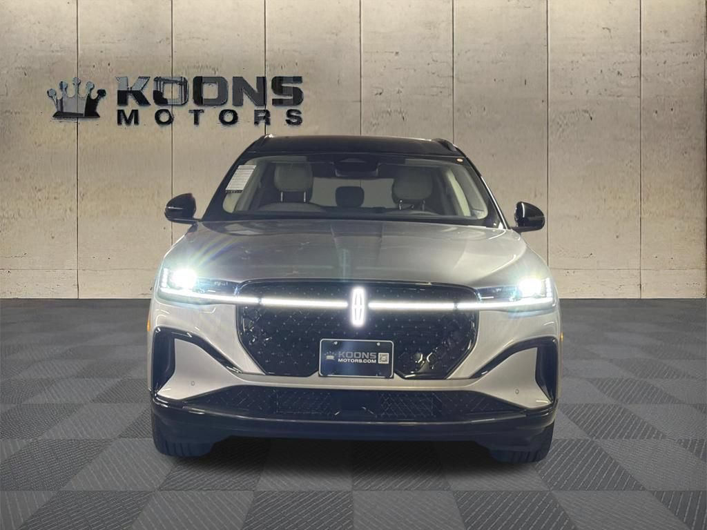 New 2026 Lincoln Nautilus Reserve AWD/4WD image 3
