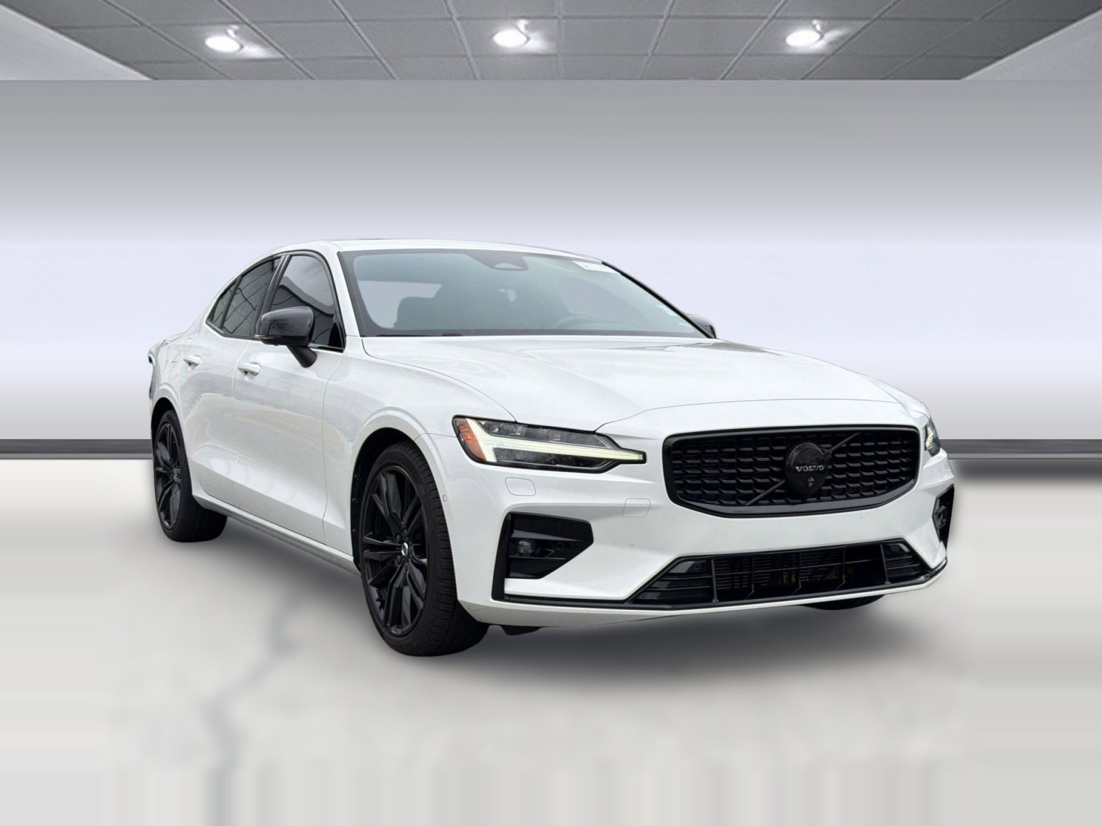 Certified 2024 Volvo S60 B5 Plus w/ Climate Package image 7