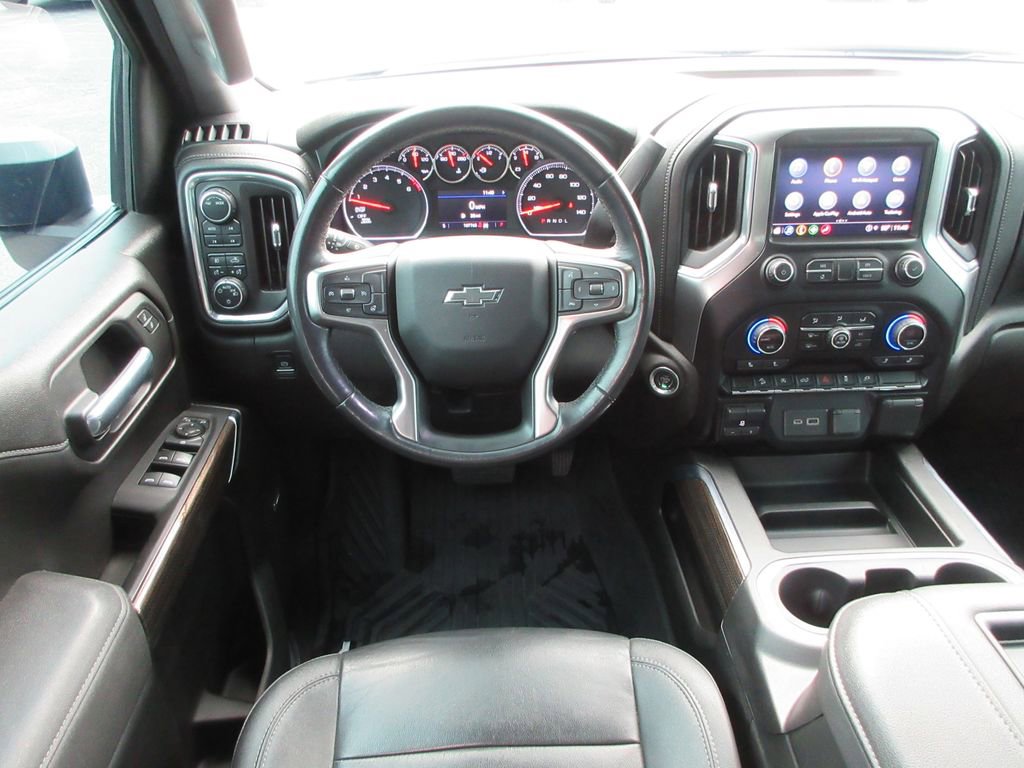 Certified 2021 Chevrolet Silverado 1500 RST image 16