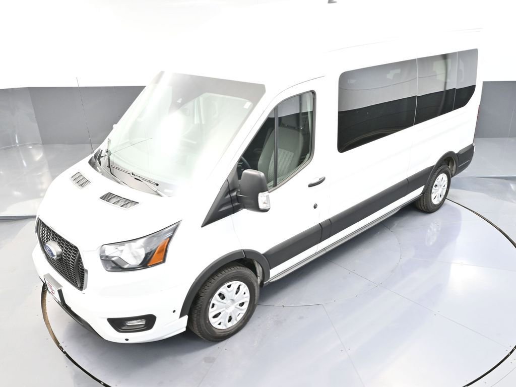 Used 2025 Ford Transit 350 XLT image 57
