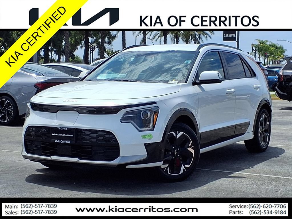 Certified 2023 Kia Niro Wind FWD image 1