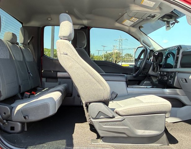 Used 2024 Ford F350 XLT w/ XLT Premium Package AWD/4WD image 23
