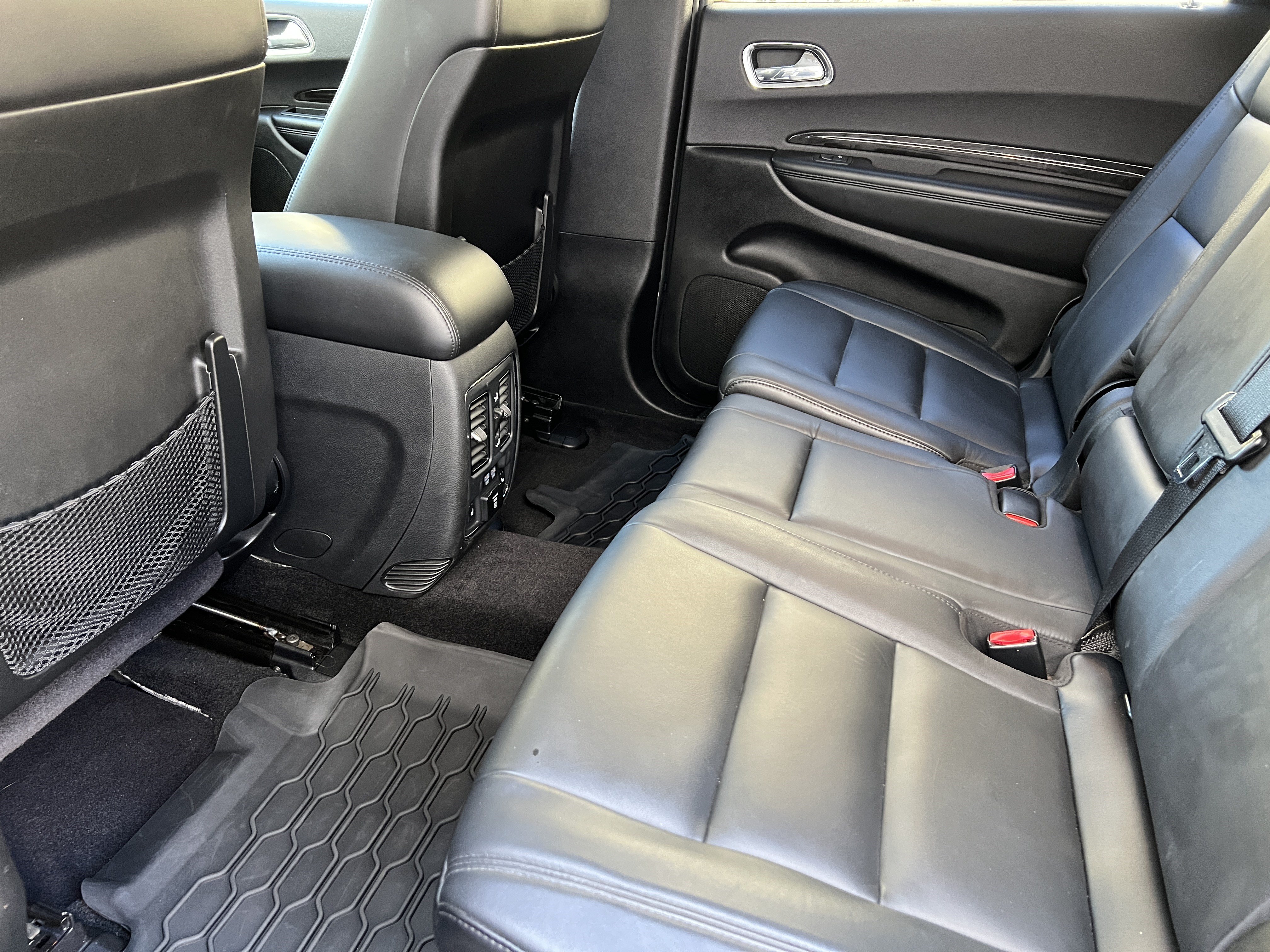 Used 2014 Dodge Durango Limited w/ Premium Group AWD/4WD image 16