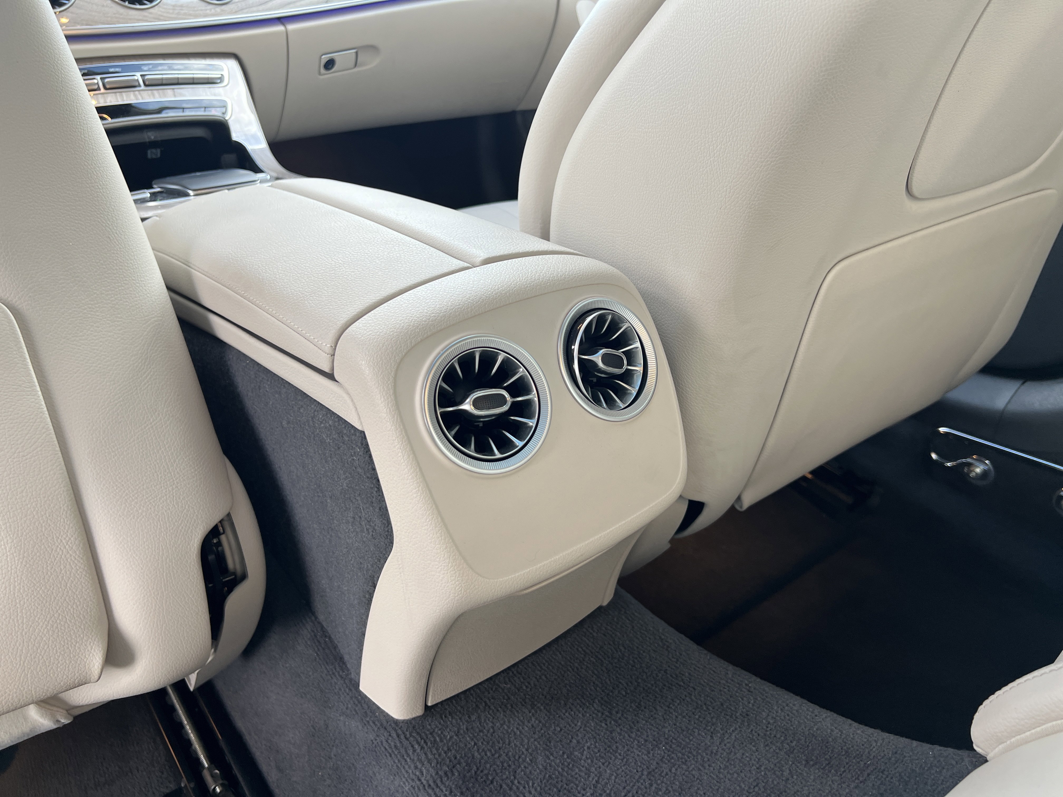 Used 2022 Mercedes-Benz E 450 4MATIC Coupe image 25