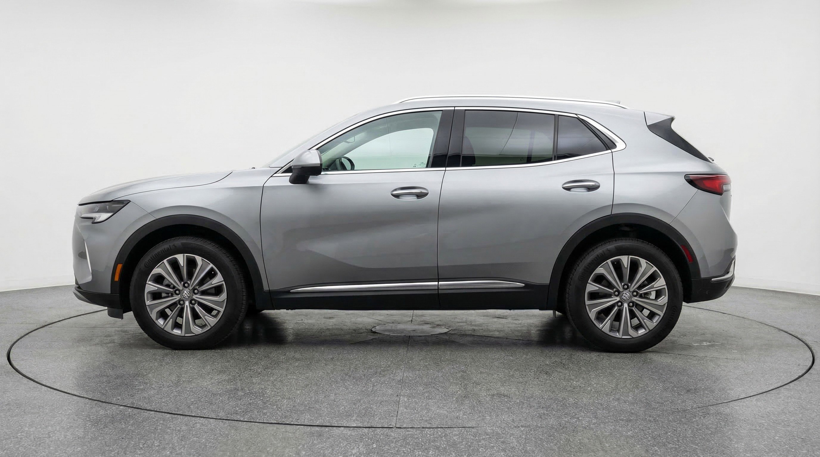 Used 2024 Buick Envision Preferred AWD/4WD image 5