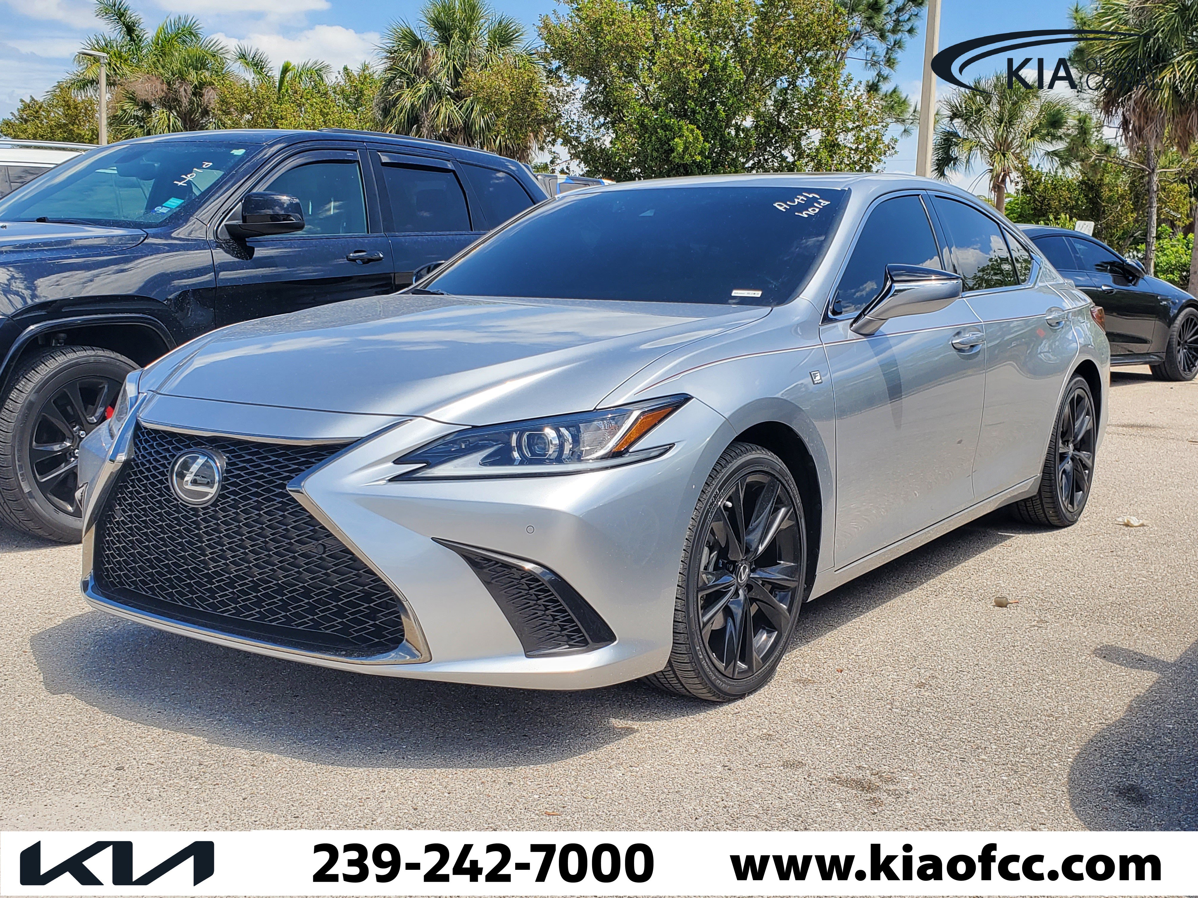 Used 2023 Lexus ES 350 F Sport w/ Accessory Package (Z2) image 3