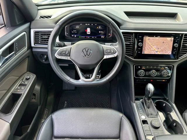 Certified 2023 Volkswagen Atlas Cross Sport SEL R-Line image 16