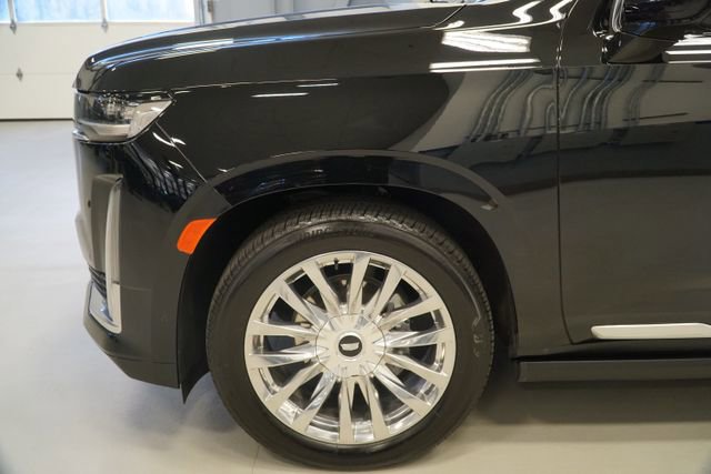 Certified 2023 Cadillac Escalade ESV Premium Luxury w/ Performance Package image 11