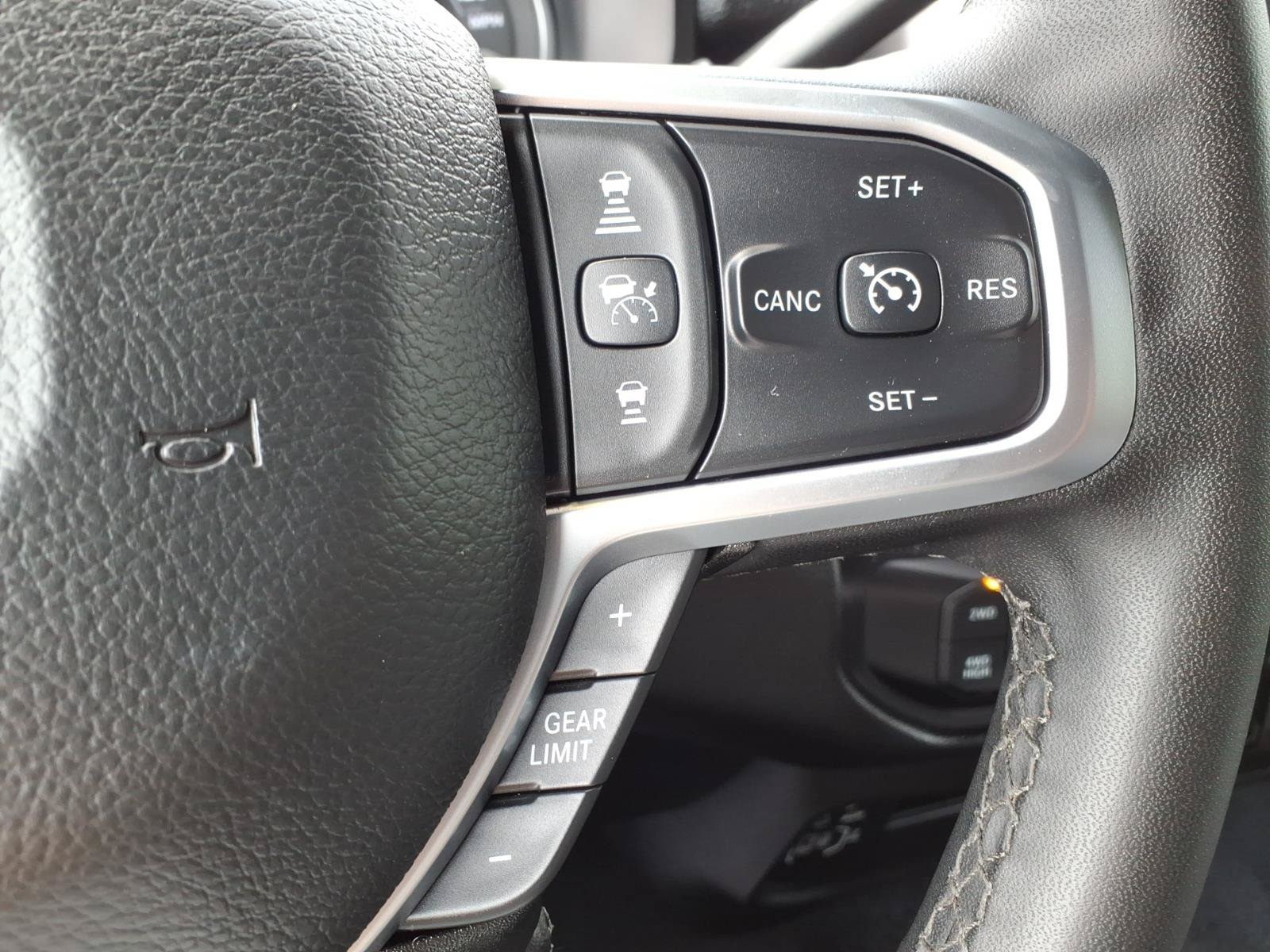 Certified 2026 RAM 2500 Big Horn AWD/4WD image 14