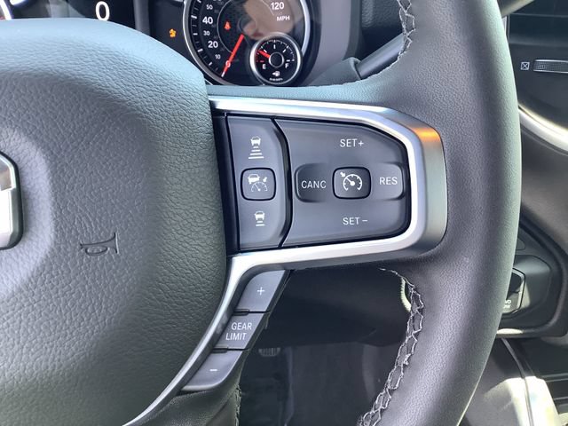 New 2026 RAM 2500 Big Horn AWD/4WD image 12