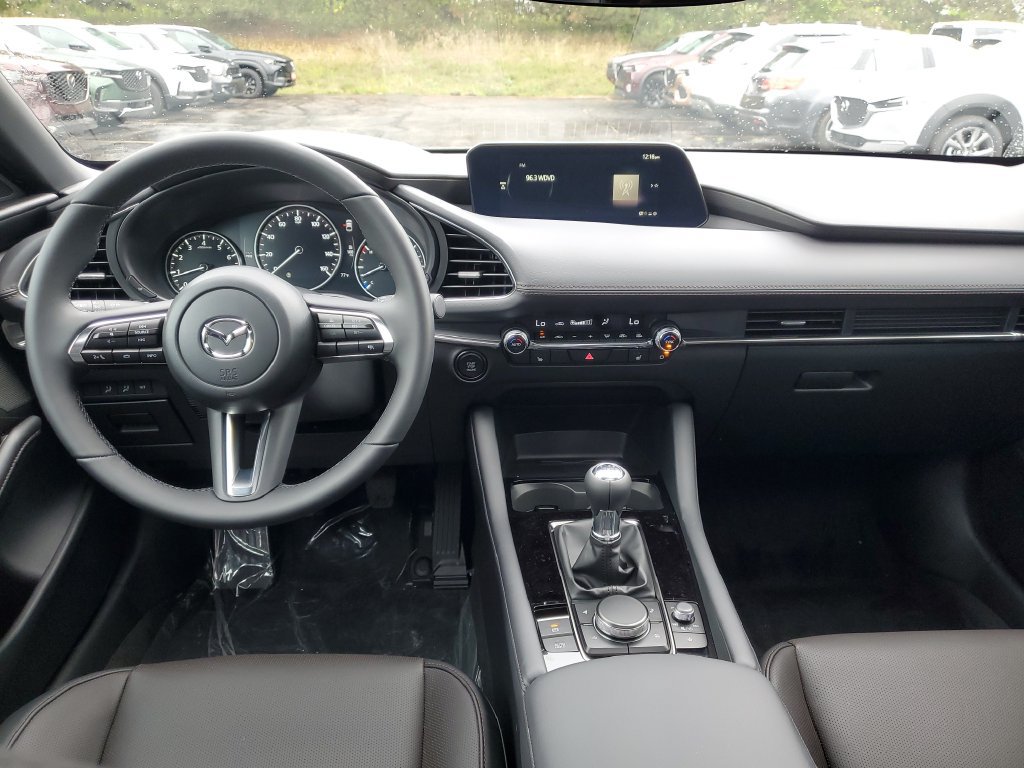 New 2026 MAZDA MAZDA3 2.5 S Hatchback w/ Premium Pkg FWD image 14
