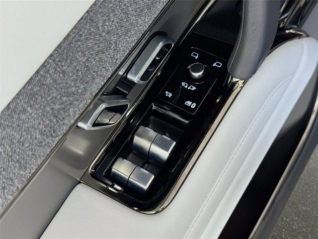 New 2026 Land Rover Range Rover Sport SE AWD/4WD image 20