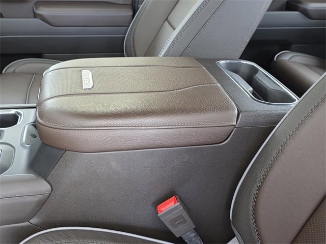 Used 2025 GMC Sierra 2500 Denali w/ Denali Reserve Package image 9