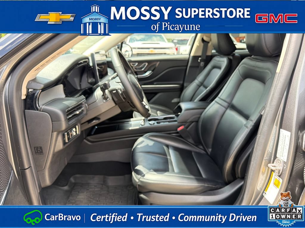 Used 2023 Lincoln Corsair FWD image 12