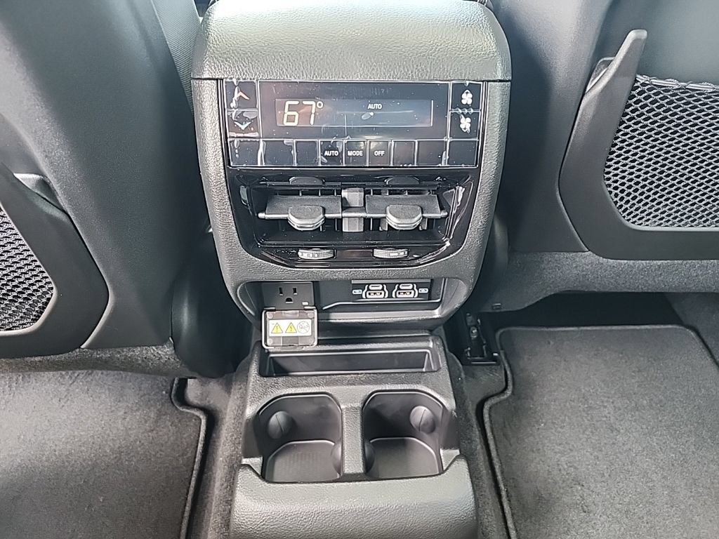 New 2026 Jeep Grand Cherokee L Laredo RWD image 17