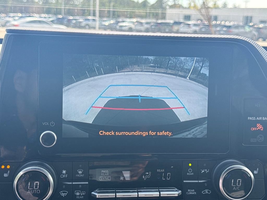 Used 2023 Toyota Highlander XSE image 24