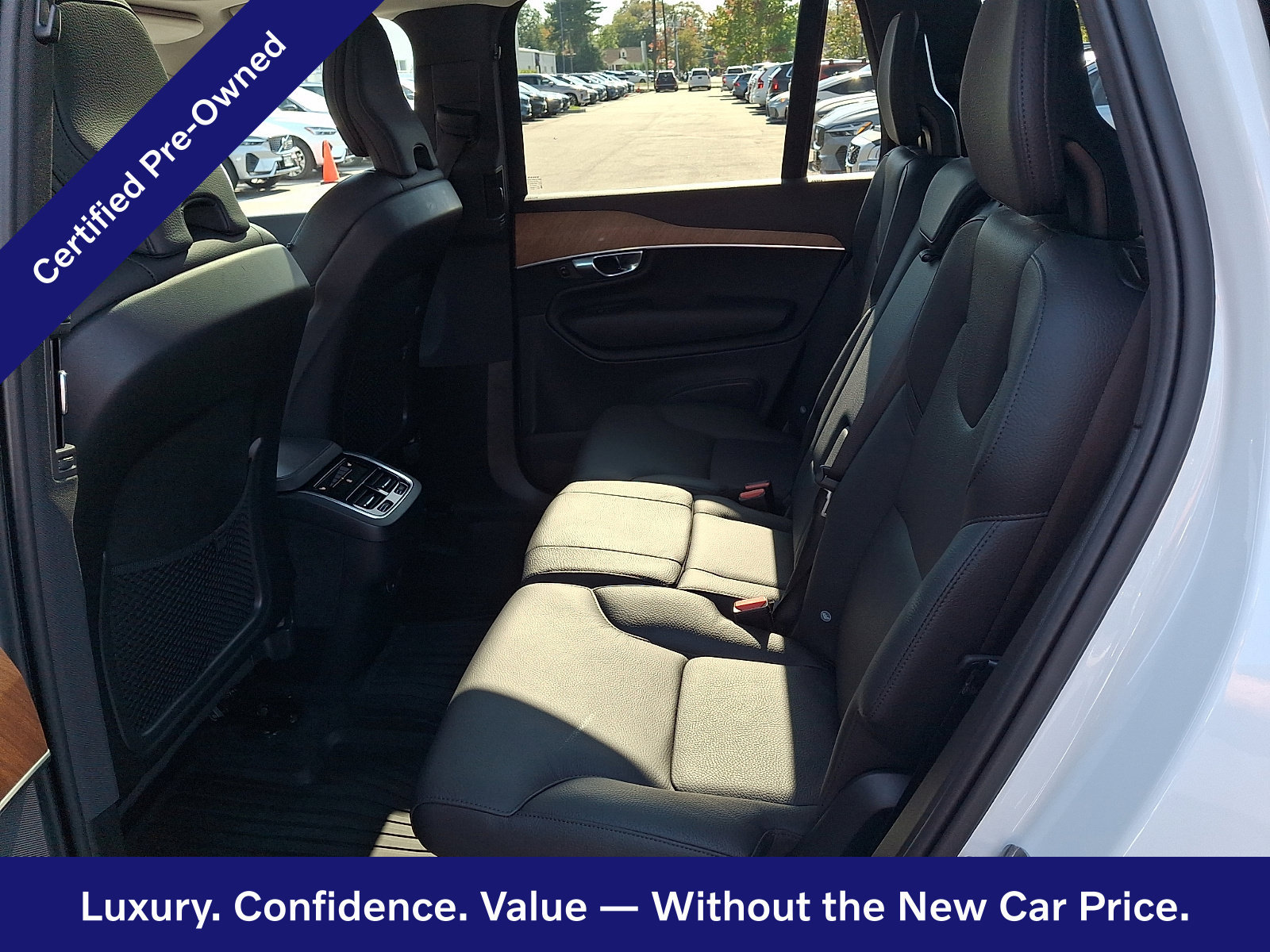 Certified 2024 Volvo XC90 B6 Plus w/ Protection Package Premier AWD/4WD image 11