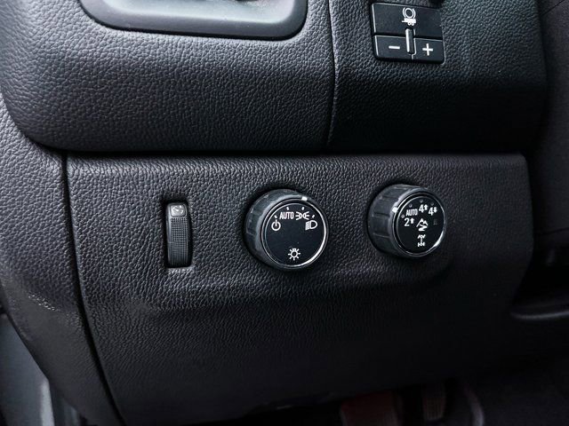 Used 2021 Chevrolet Colorado ZR2 w/ LPO, Premium Interior Package image 21