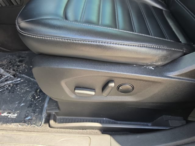 Used 2023 Ford Edge SEL AWD/4WD image 17