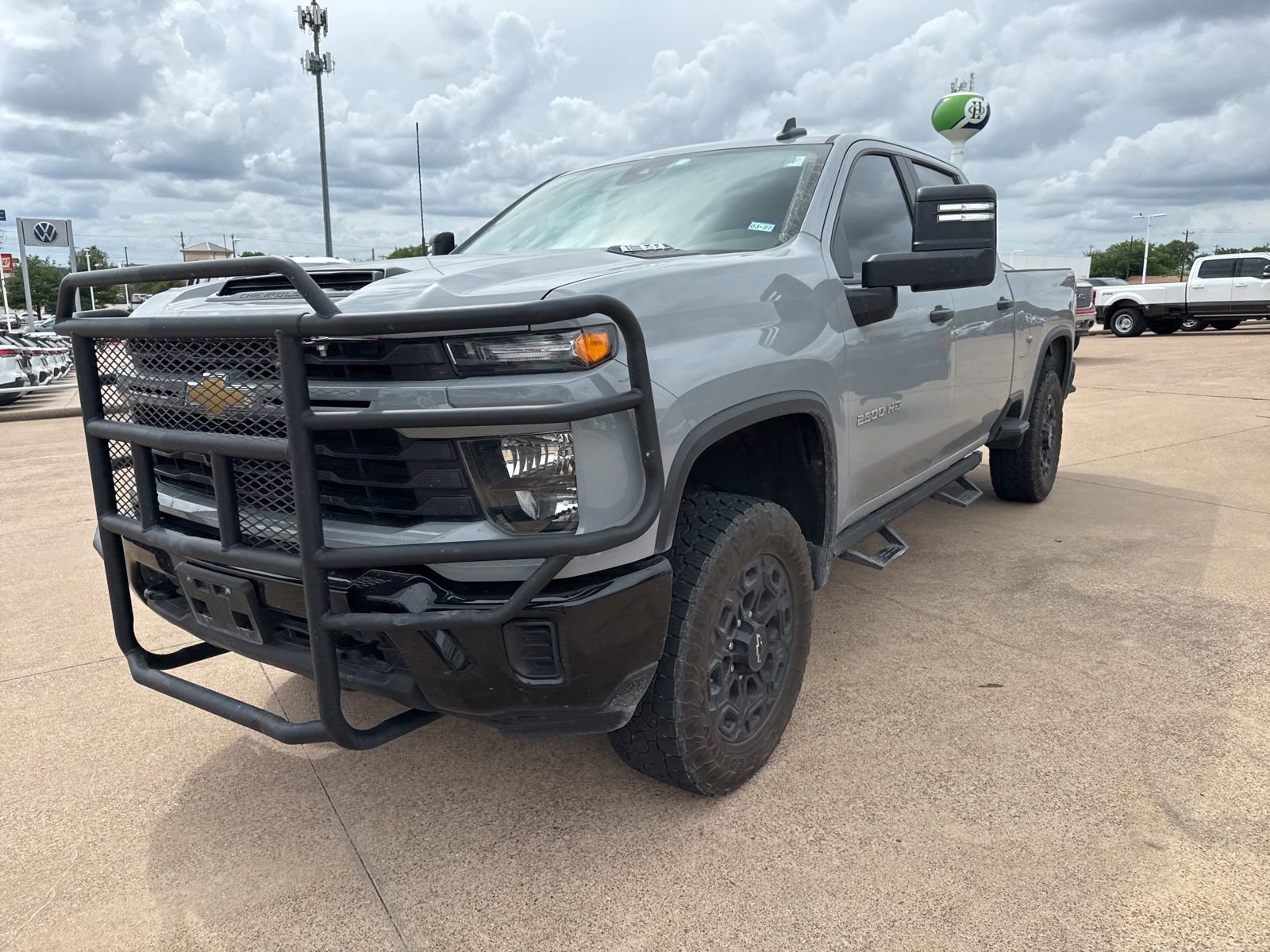 Used 2025 Chevrolet Silverado 2500 Custom w/ Custom Convenience Package AWD/4WD image 3