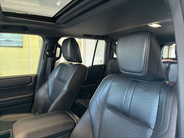 Used 2024 Toyota Land Cruiser image 10