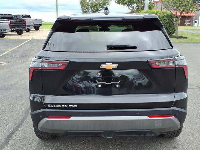 Used 2026 Chevrolet Equinox LT AWD/4WD image 6