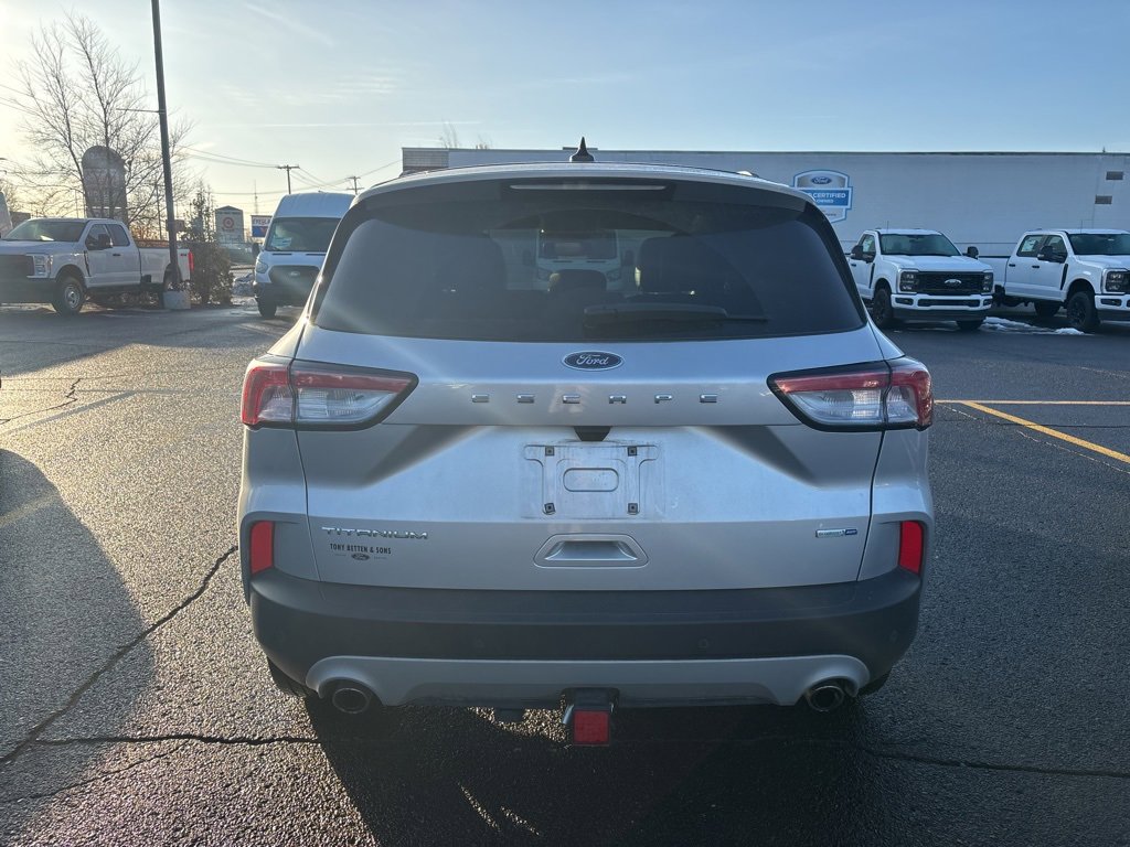 Used 2020 Ford Escape Titanium image 6