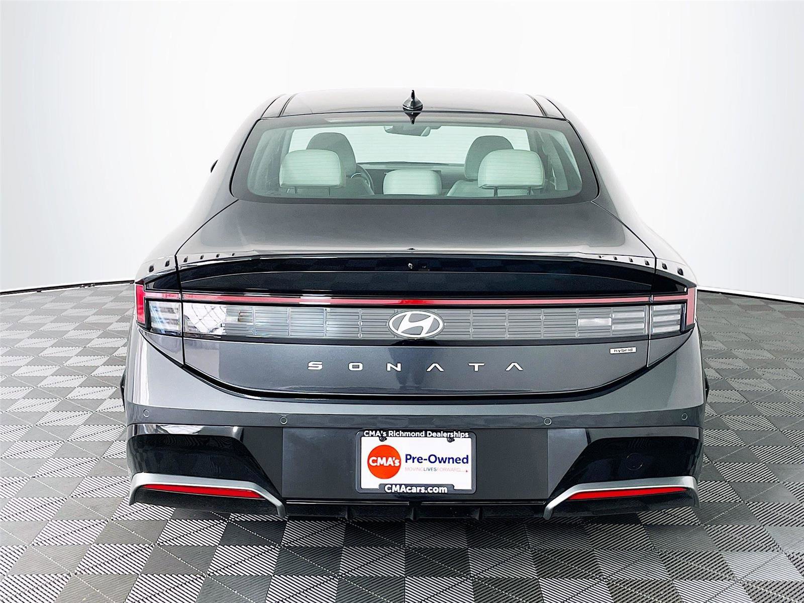 Used 2025 Hyundai Sonata Limited image 7